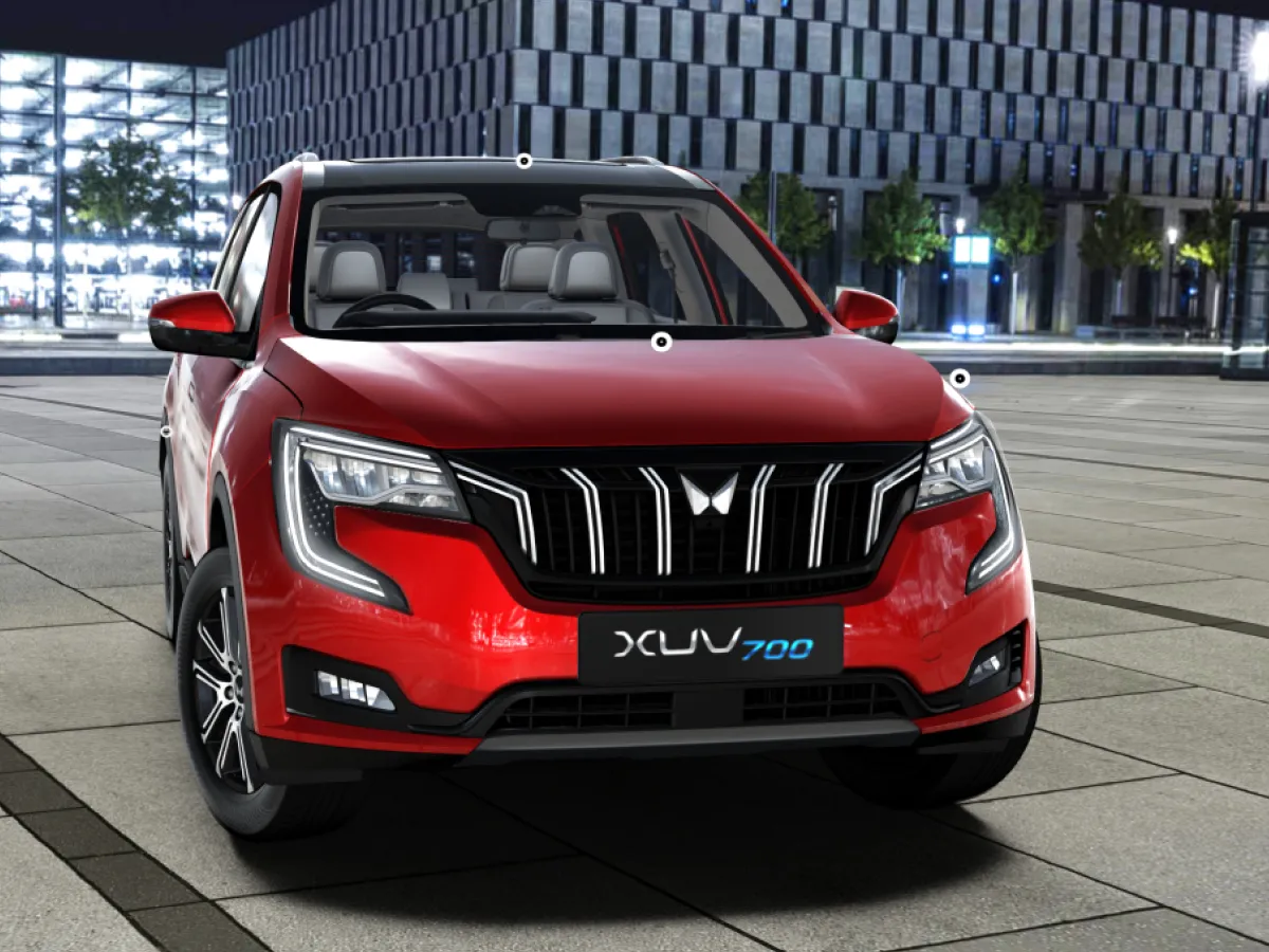 Mahindra XUV 700 AX7 6 Str AT